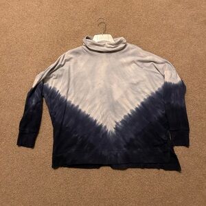 Tie-Dye Sweatshirt - Blue and White